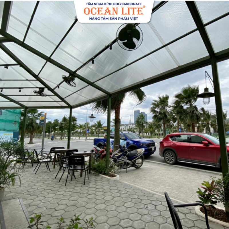 tấm nhựa polycarbonate hải phòng với tấm rỗng