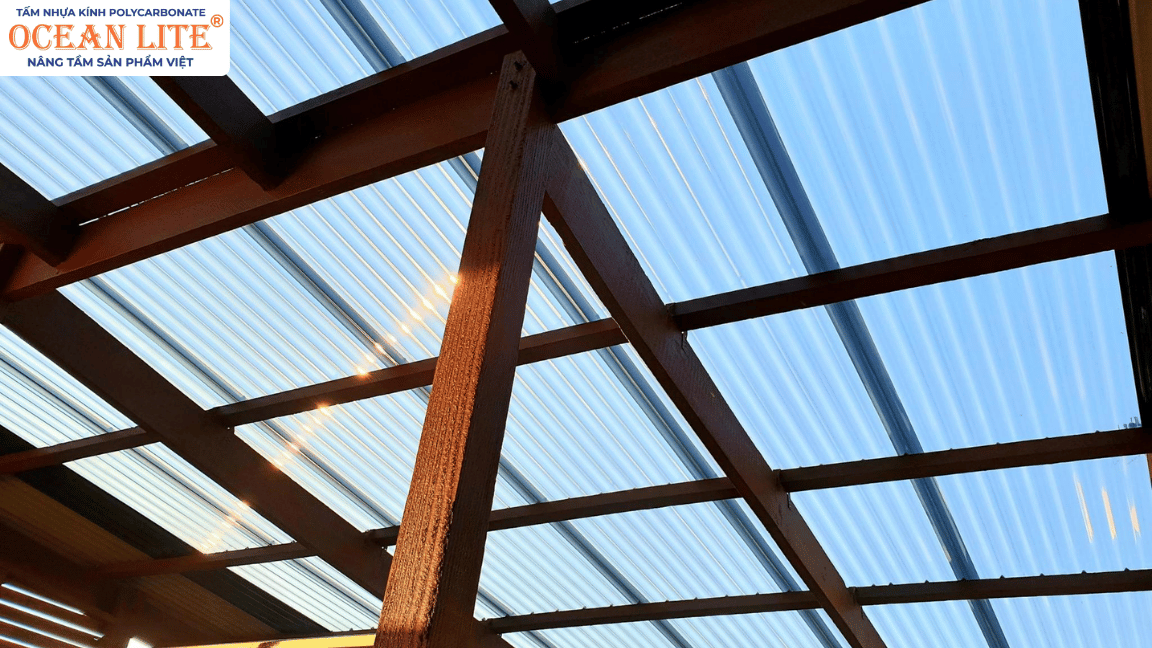 bán tấm polycarbonate